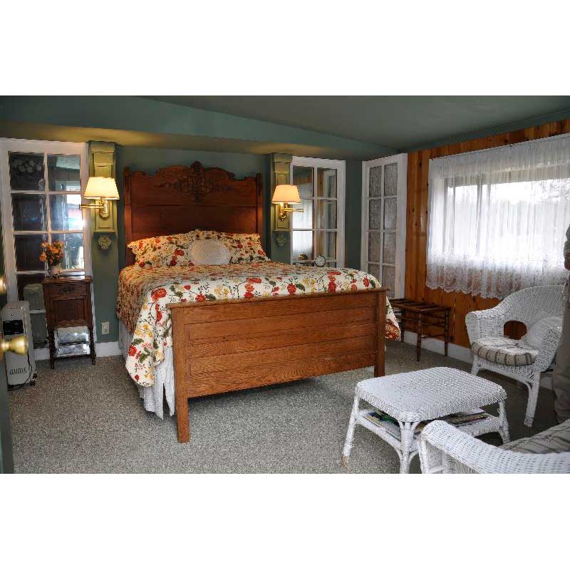 meadow-creek-ranch-inn-garden-gate-room_03